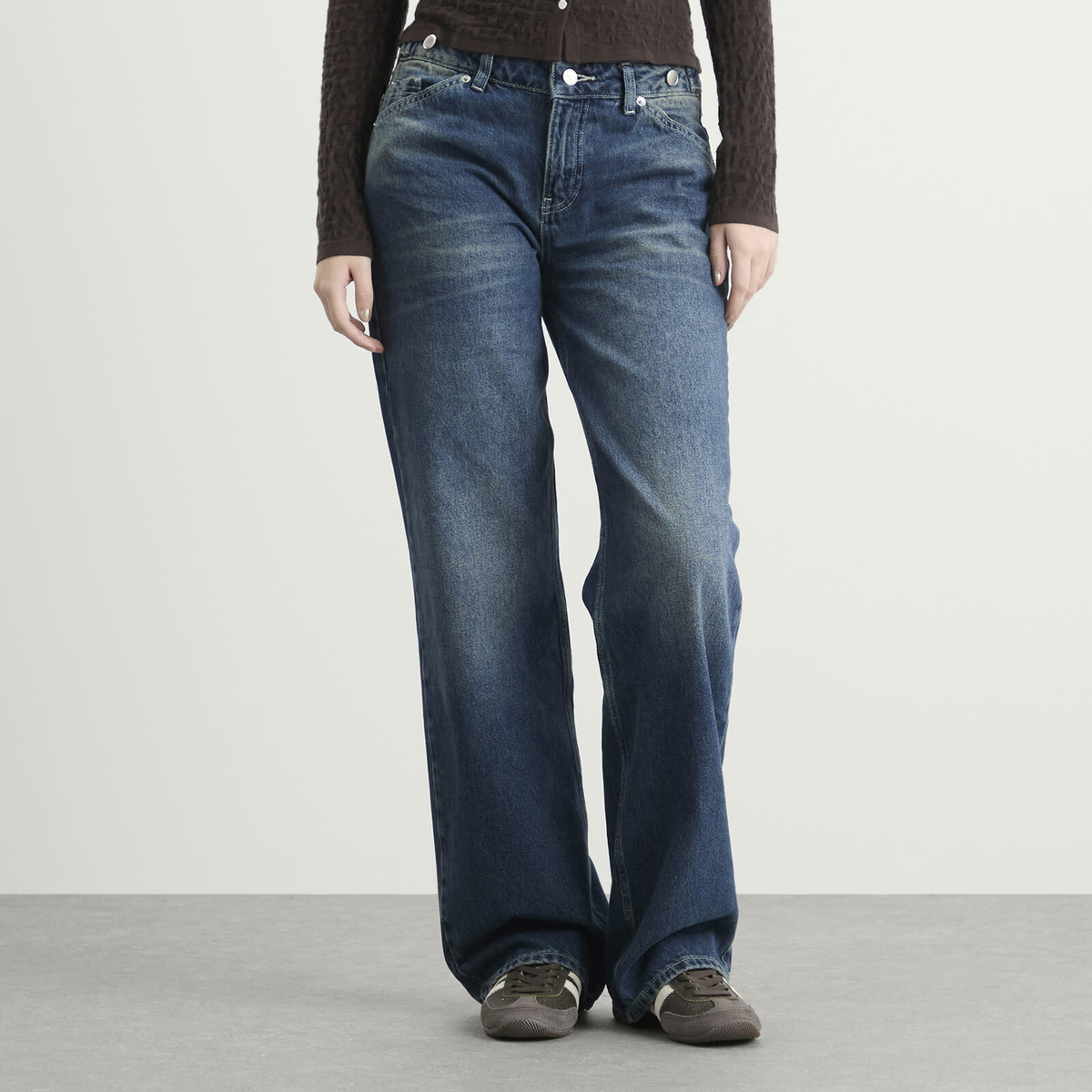 Peachy Den Women's Goldie Wide Leg Jeans in Dark Fade
