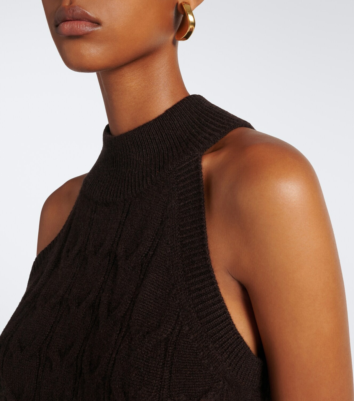 Lisa Yang Serafine cable-knit cashmere top