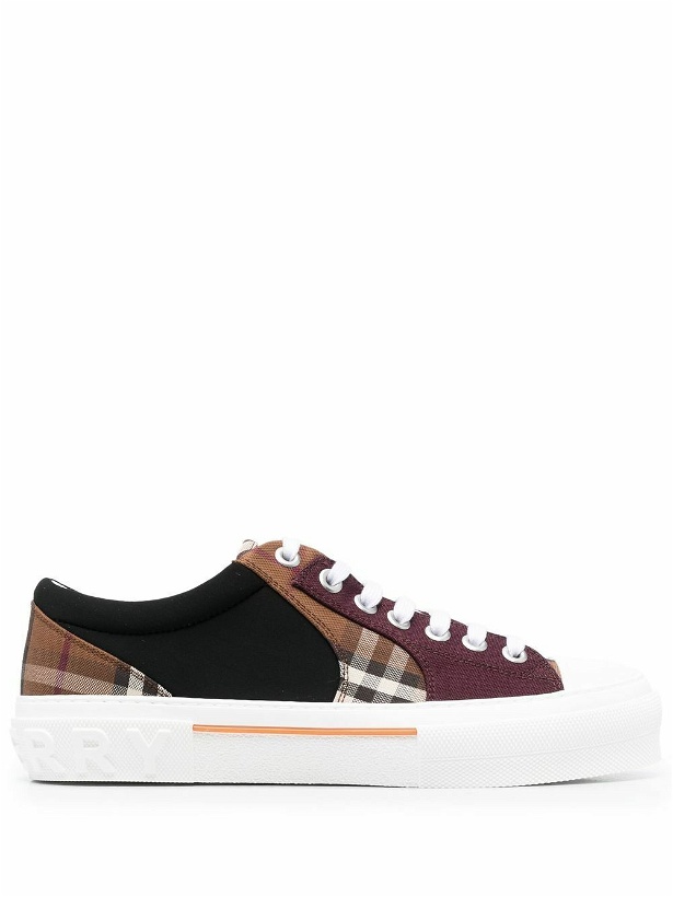 Photo: BURBERRY - Sneakers With Logo
