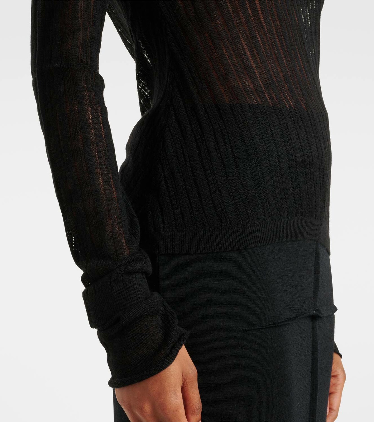 Didu Distressed wool top