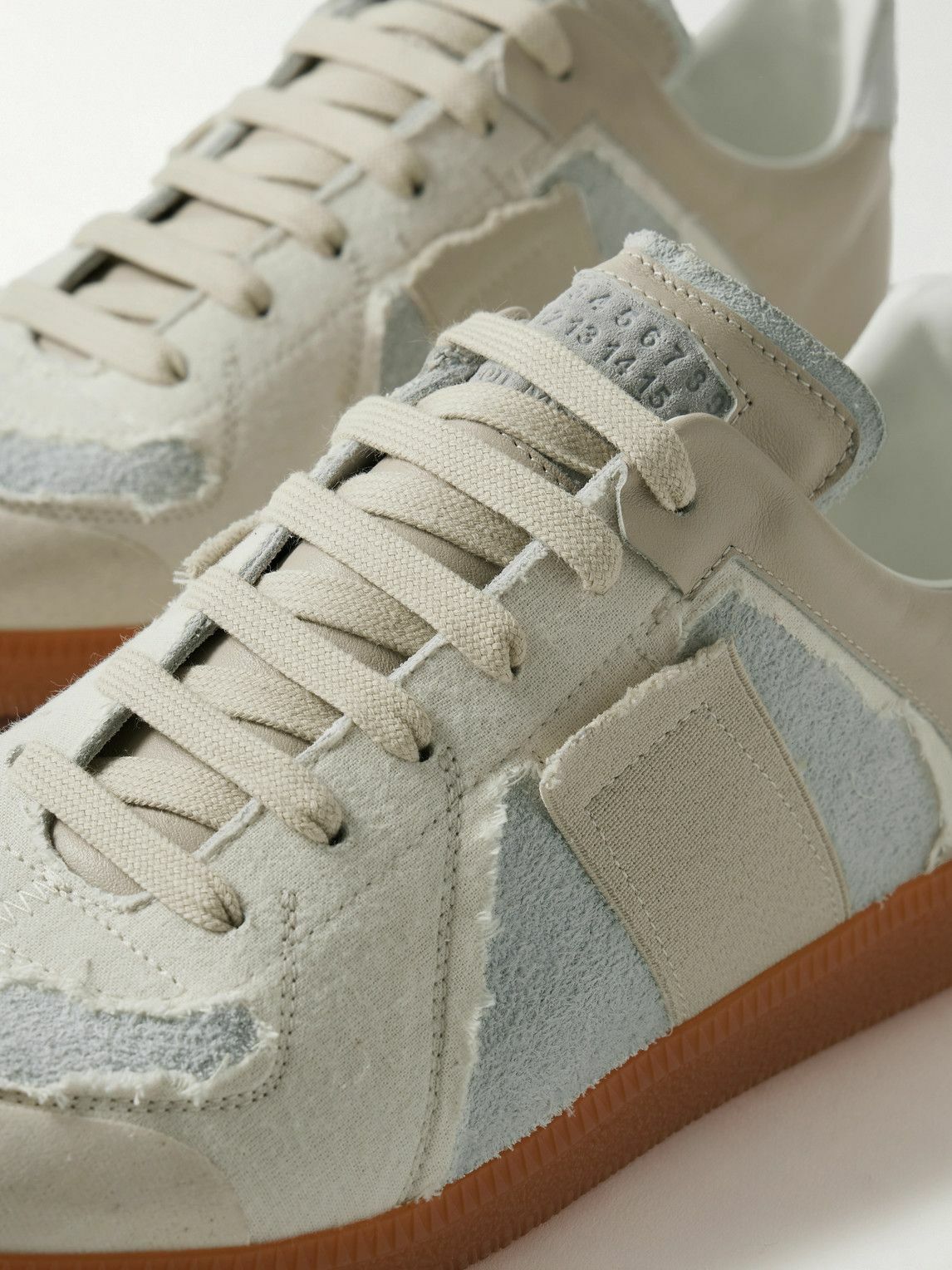 [メゾンマルジェラ] REPLICA INSIDE OUT RECYCLED スニーカー Maison Margiela Men's Replica Inside Out Suede Sneakers