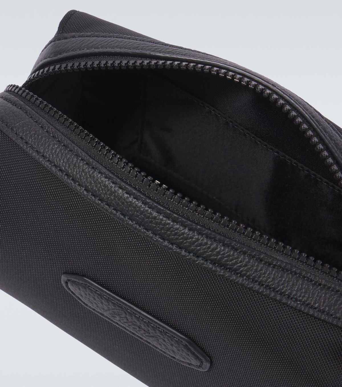 Brioni Toiletry bag