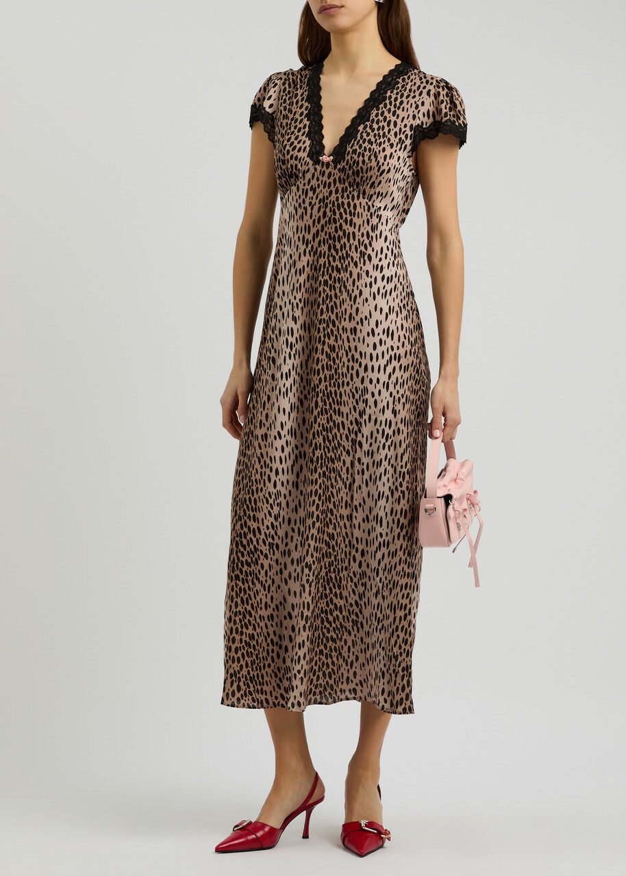 pronovias brown dress Pronovias Alcyone – Nearly Newlywed main image 0