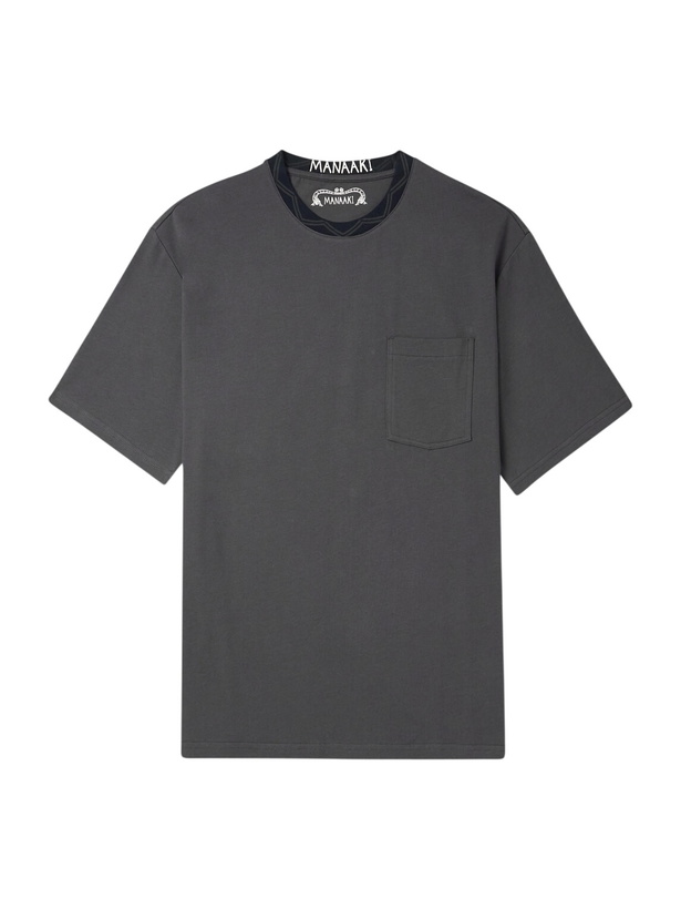Photo: MANAAKI - Taniko Organic Cotton-Jersey T-Shirt - Gray