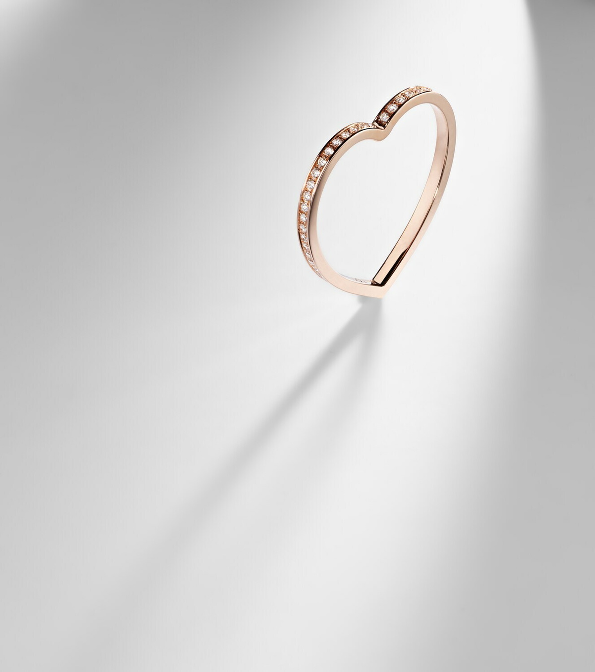 Repossi Antifer 18kt rose gold (750/1000) ring with diamonds