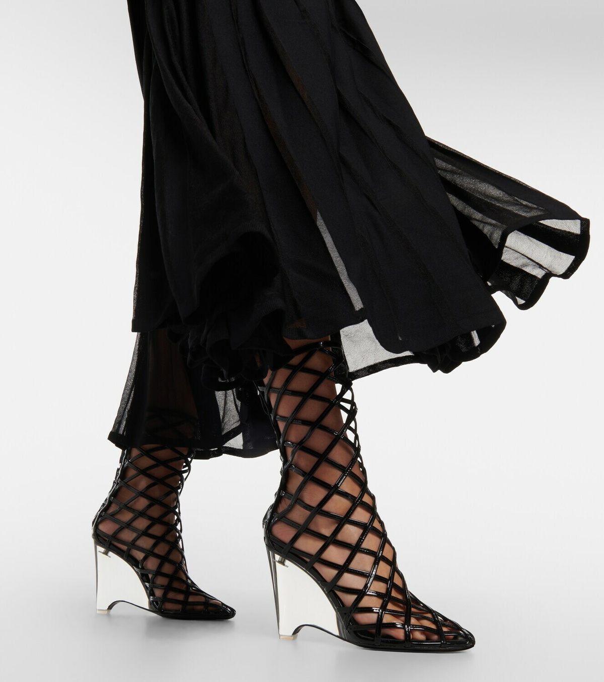 ALAIA アライア トレフ ミティ スカト AA9J05476J0500 995 49721610cr_999_f.jpg?impolicy=