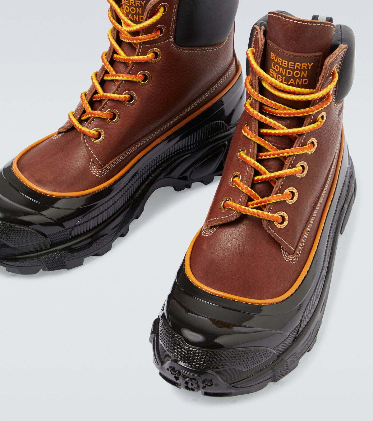 Burberry hiking outlet boots