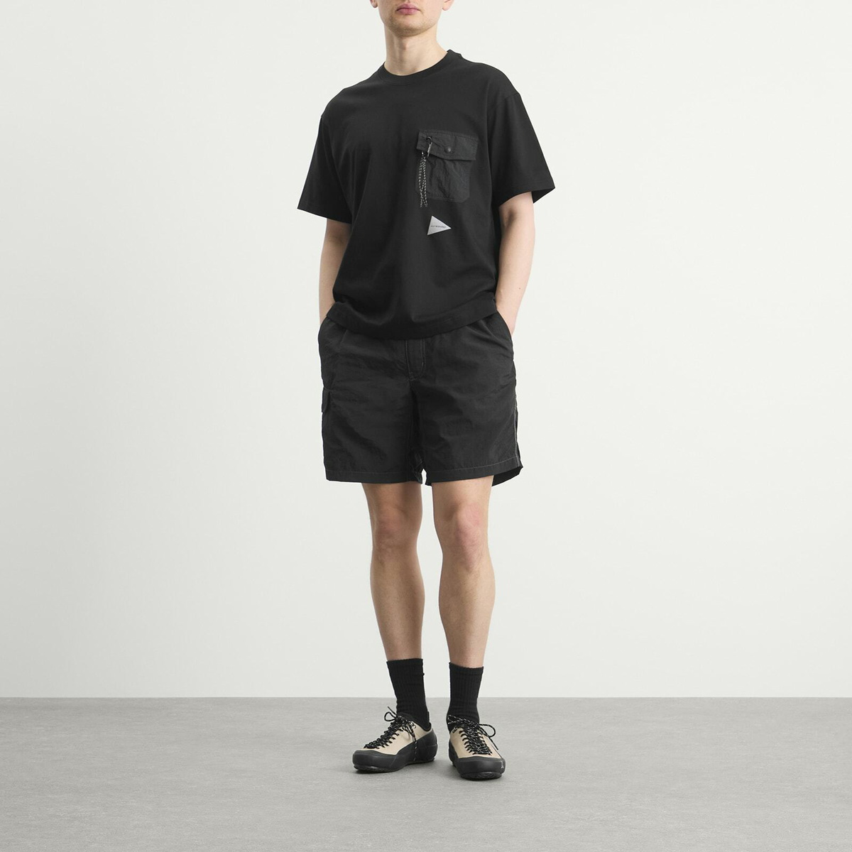 and wander Men's NY Taffeta Hiker Shorts in Black