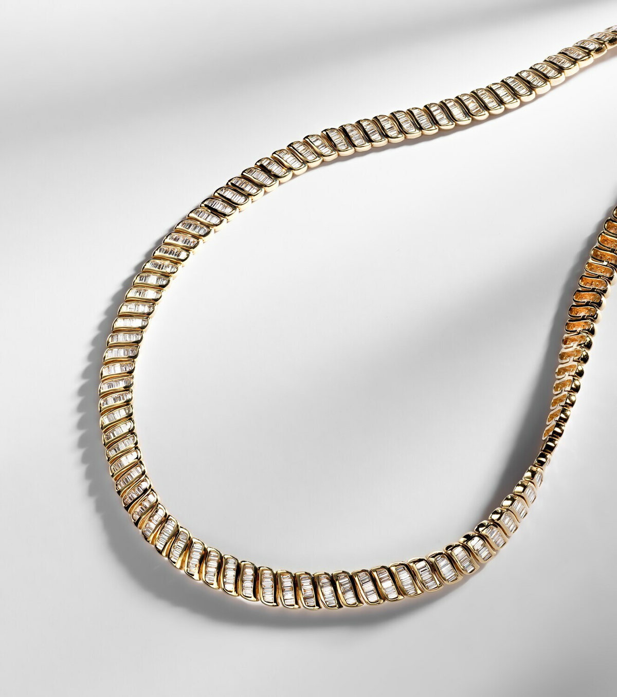 Anita Ko Zoe 18kt gold choker with diamonds