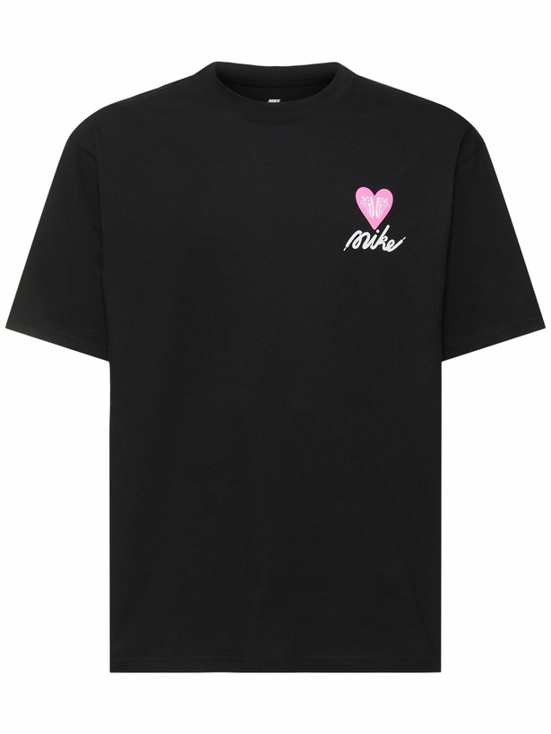 Photo: NIKE Sportswear T-shirt