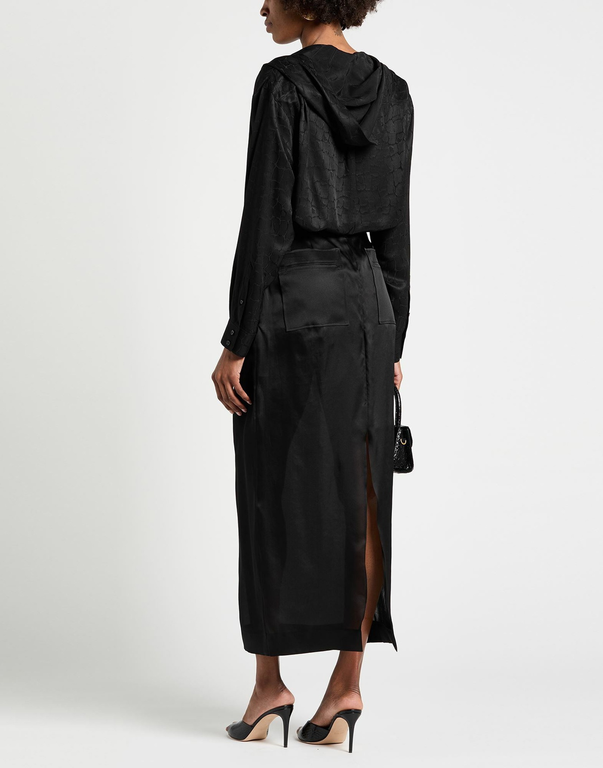 Khaite Womens Maxi skirt in Black