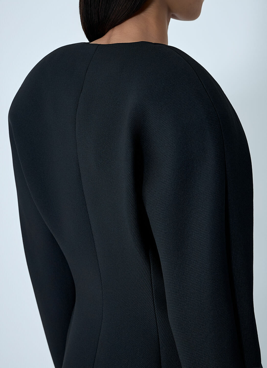 Jacquemus La Petite Veste Ovalo jacket