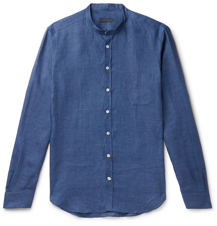 Photo: Thom Sweeney - Slim-Fit Grandad-Collar Linen Shirt - Blue