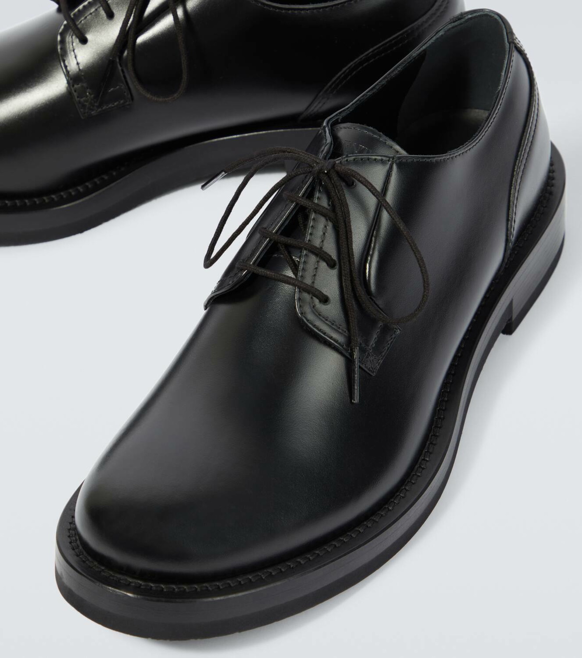 Valentino Garavani Leather Derby shoes Valentino Garavani