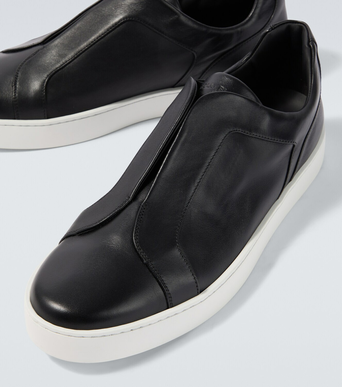 Manolo Blahnik Agilio leather sneakers