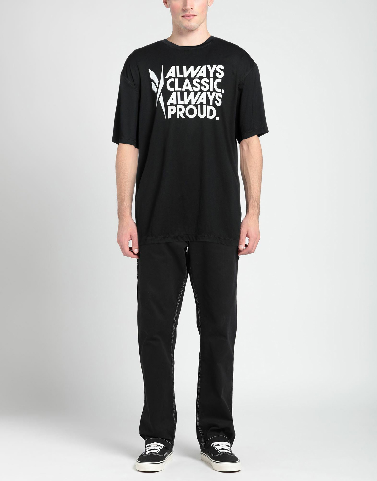 Reebok Mens T-shirt in Black