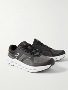 ON - Cloudrunner 2 Mesh Running Sneakers - Black