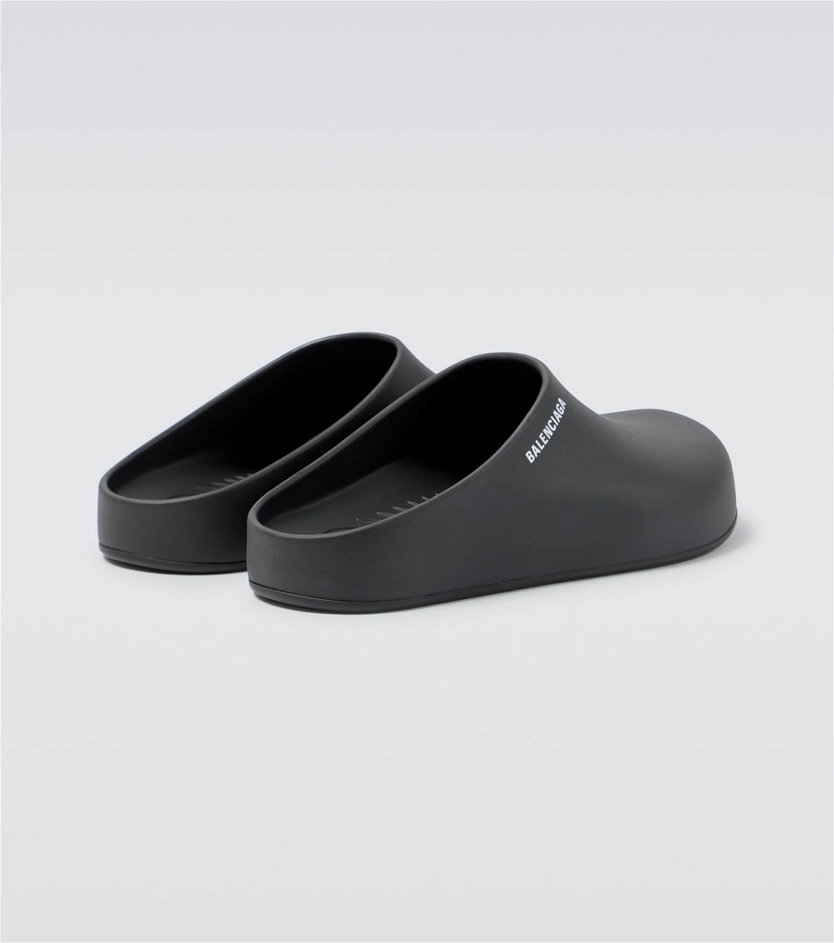 Cập nhật với hơn 85 về balenciaga slippers black hay nhất   cdgdbentreeduvn