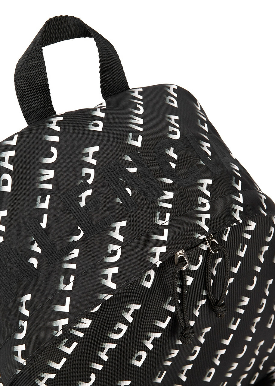 BALENCIAGA 21AW WHEEL BACKPACK 総柄ロゴ BALENCIAGA 21AW WHEEL BACKPACK 総柄ロゴ - メルカリ