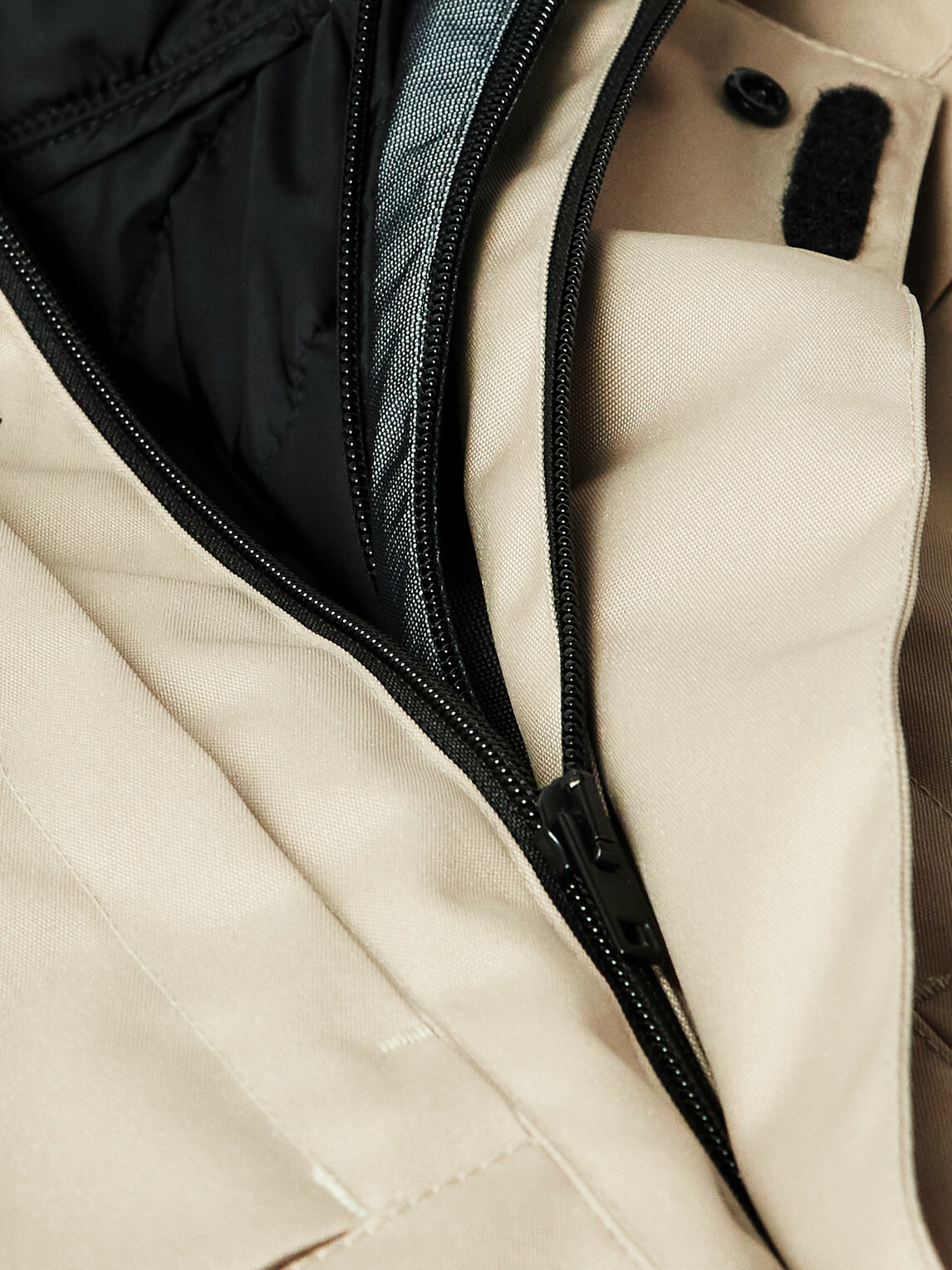VETEMENTS - Oversized Logo-Embroidered Padded Two-Tone Canvas Jacket - Neutrals