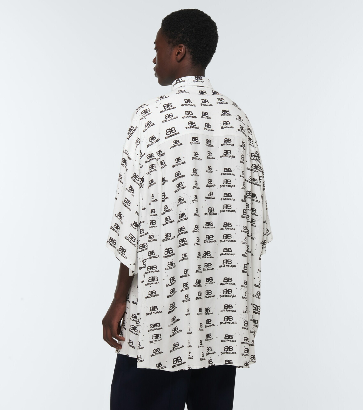 Balenciaga - Logo shirt