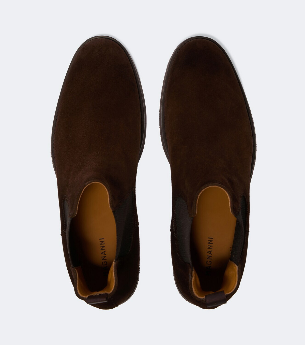 Magnanni Suede Chelsea boots