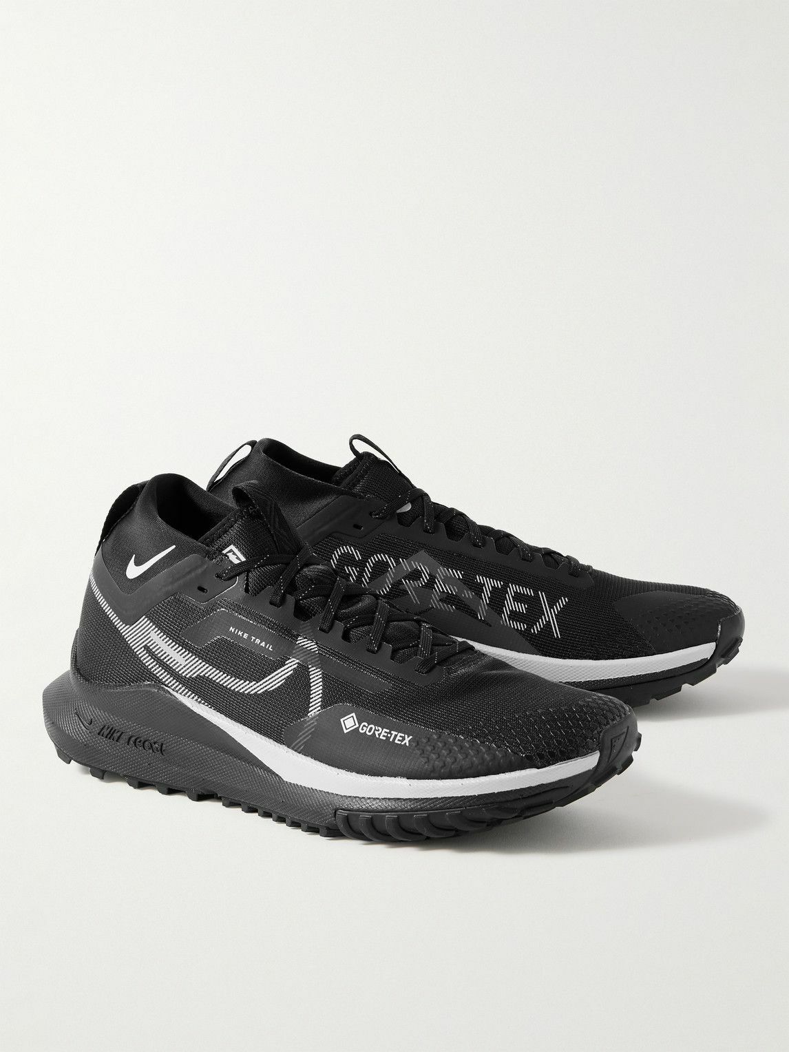 Nike Trail GORE-TEX ブラックスニーカー NIKE】PEGASUS TRAIL 4 GTX(スニーカー)｜シューズ｜emmi（エミ