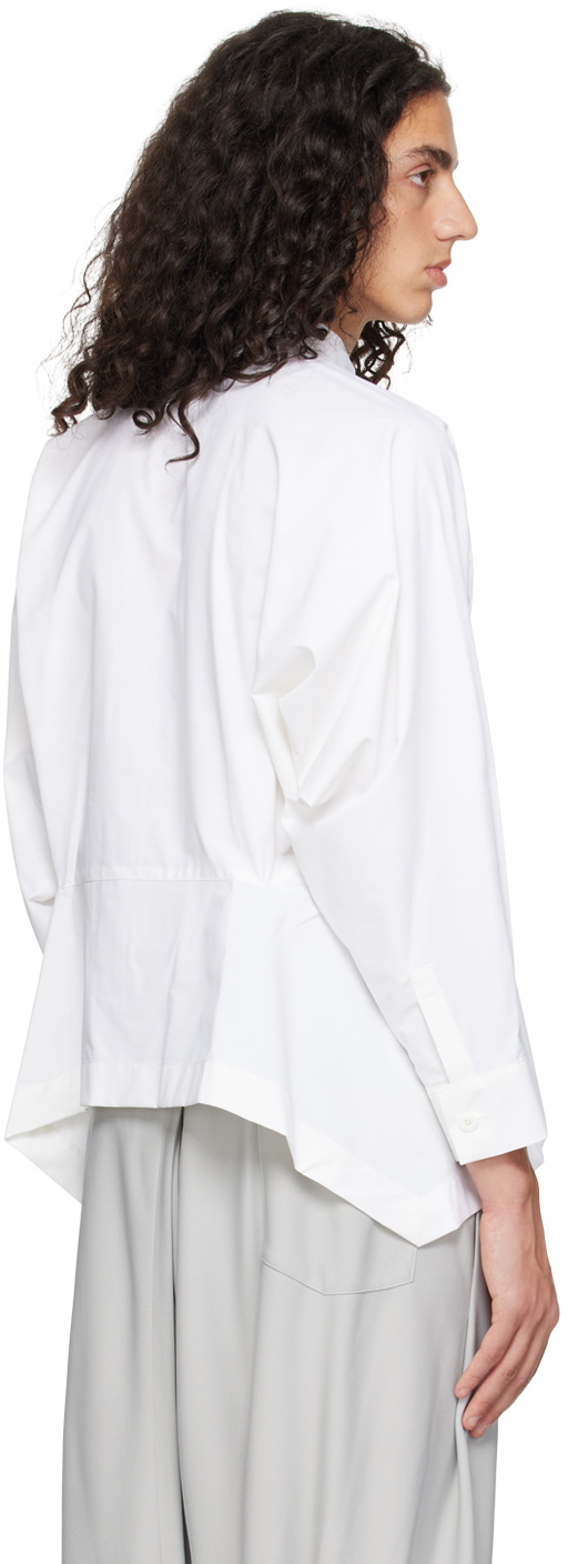 132 5. ISSEY MIYAKE White Trapezoid Shirt 132 5. ISSEY MIYAKE