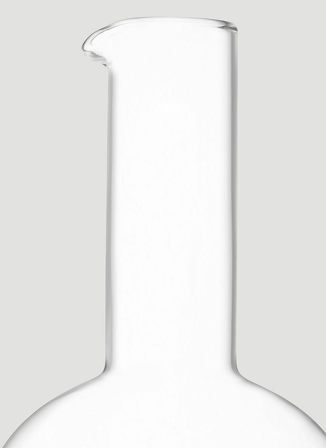 LSA International Luca Carafe