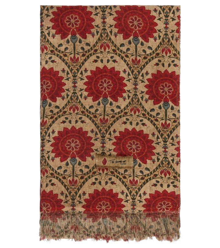Photo: The House of Lyria Tormento tablecloth