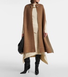 Stella McCartney Wool-blend bouclé cape