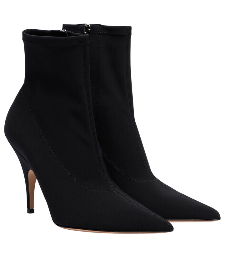 Photo: Gianvito Rossi Osaka canvas ankle boots