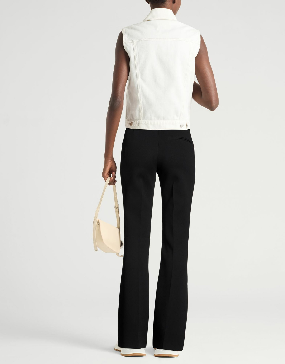 Courrèges Womens Pants in Black