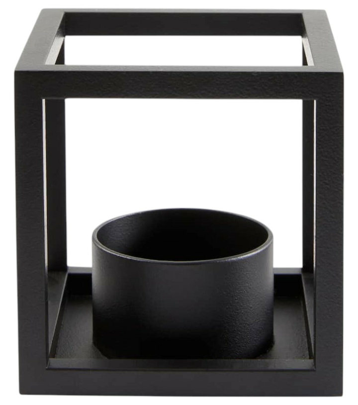 Photo: Audo Copenhagen Kubus T candle holder