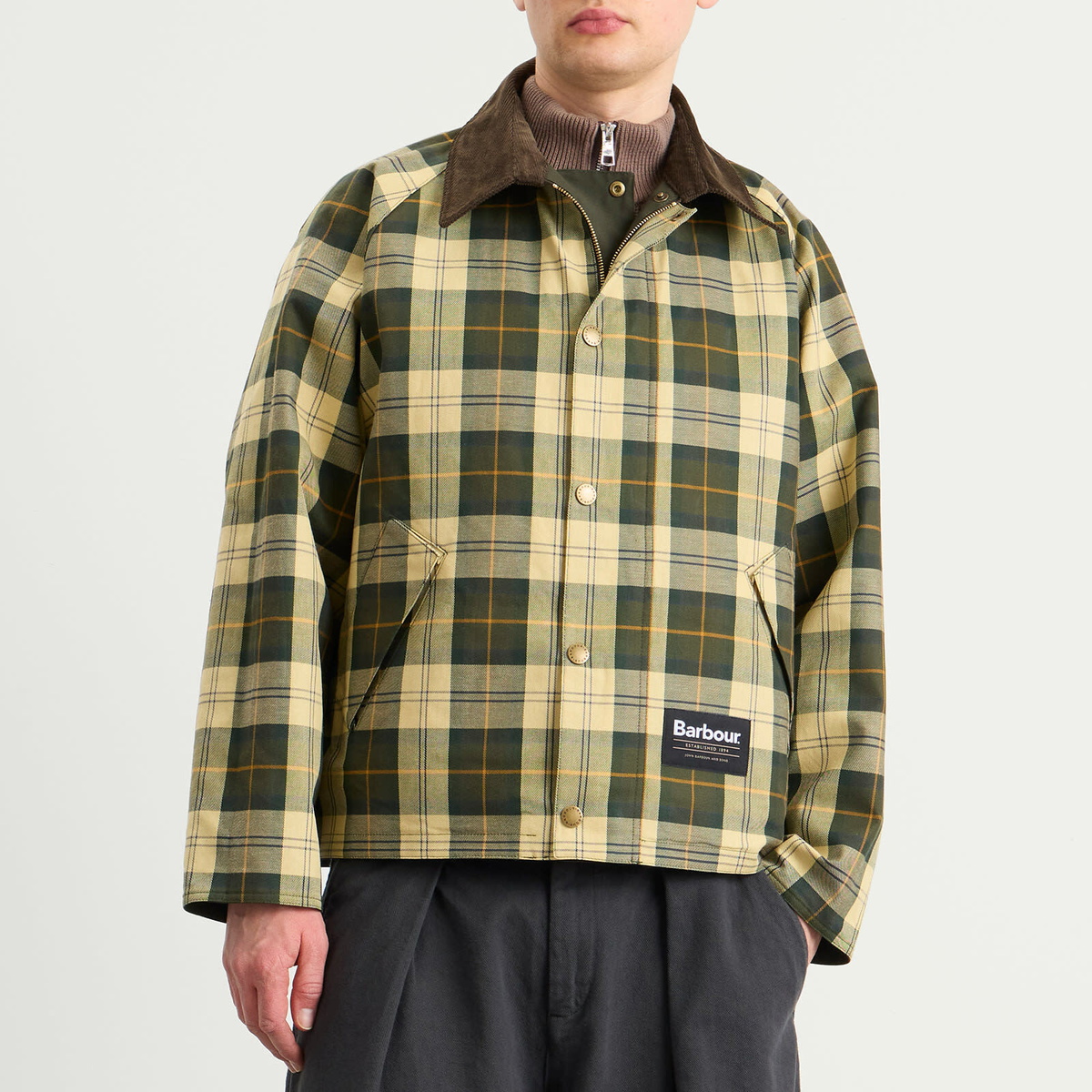 Barbour Men's OS Reversible Transporter Casual Jacket in Sage/Ancient Tartan
