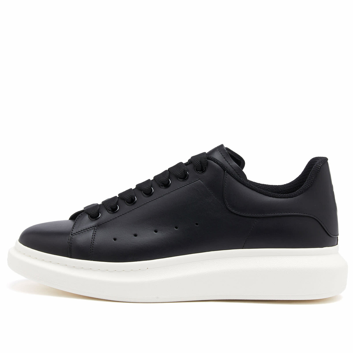 Alexander fashion mcqueen 3m detail oversized sneaker