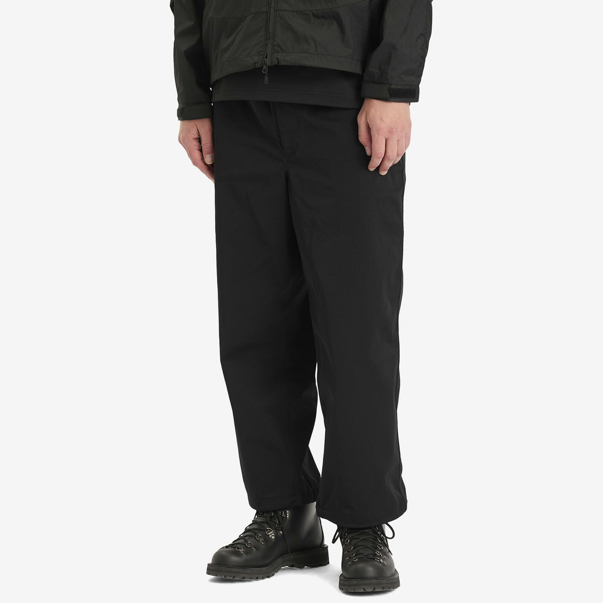 DAIWA Men's Tech Easy Twill Trousers in Black