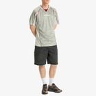 Umbro Panelled Raglan Football Jersey in Silver Griffin