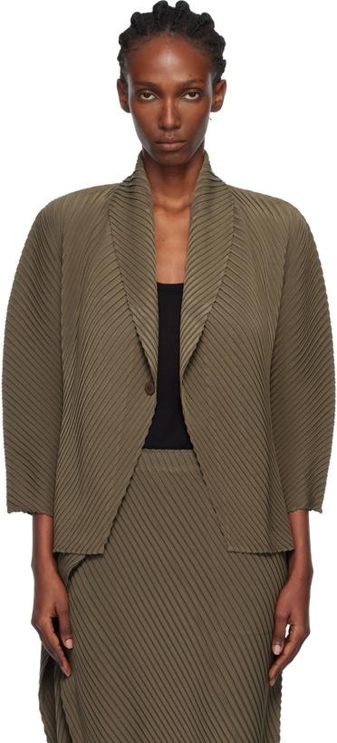 Photo: ISSEY MIYAKE Khaki Soft Fold Pleats Blazer