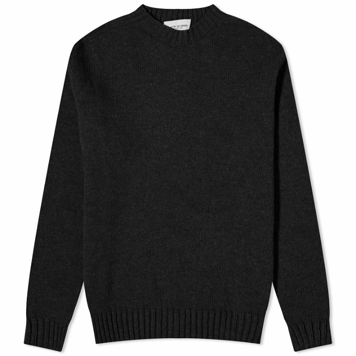 Photo: Country Of Origin Men's Supersoft Seamless Crew Knit in Black