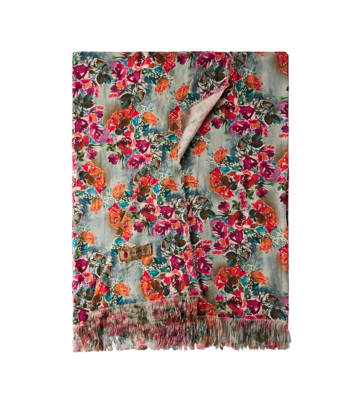 Photo: The House of Lyria Tormento floral linen tablecloth