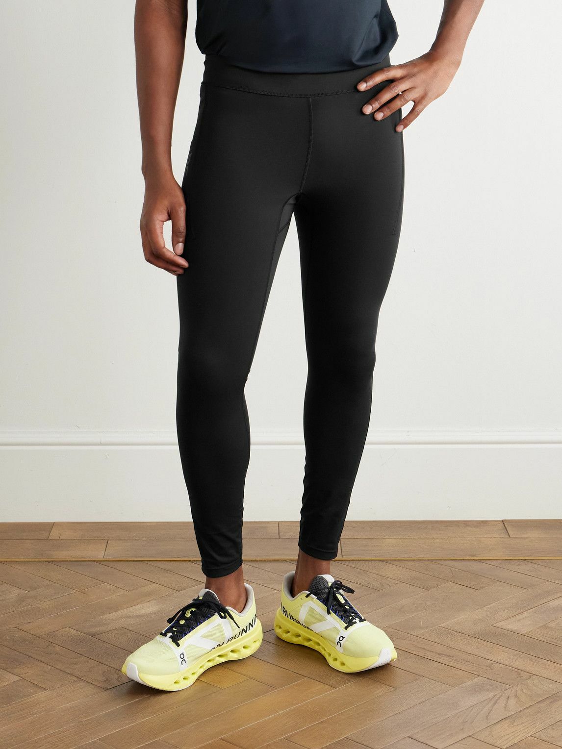 ON - Logo-Print Recycled Running Tights - Black