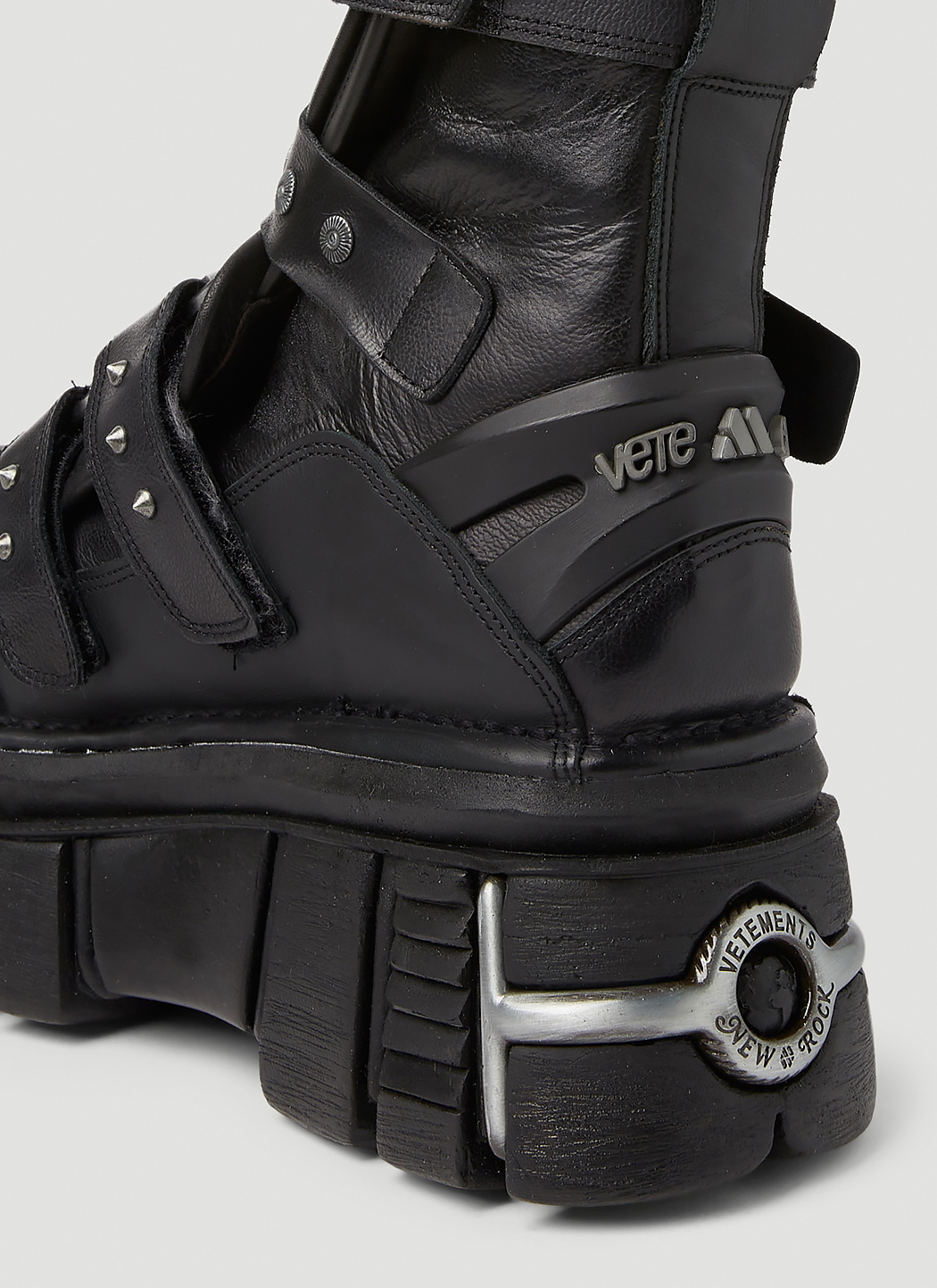 VETEMENTS x Newrock Gamer Boots