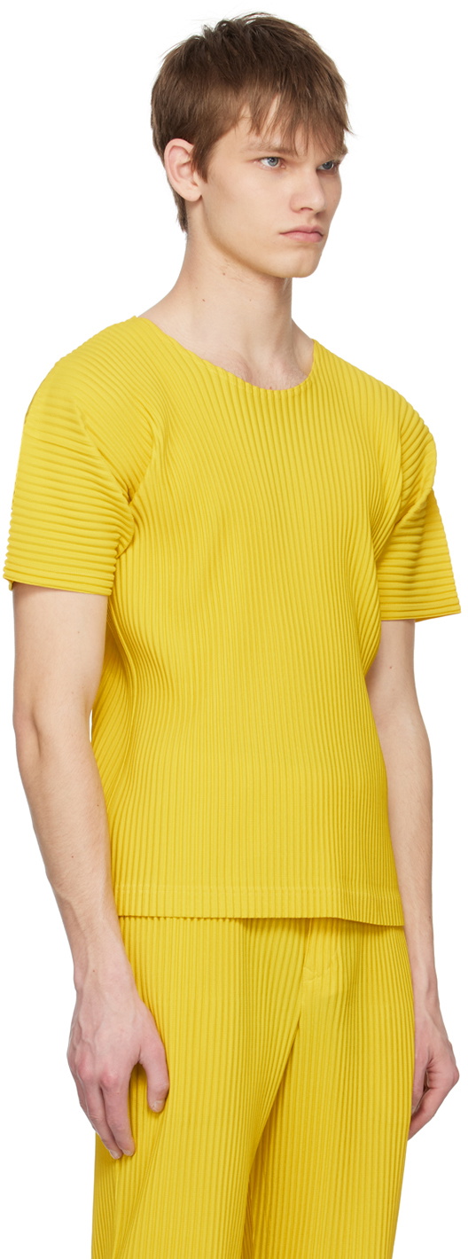Homme Plissé Issey Miyake Yellow Monthly Color March T-Shirt Homme