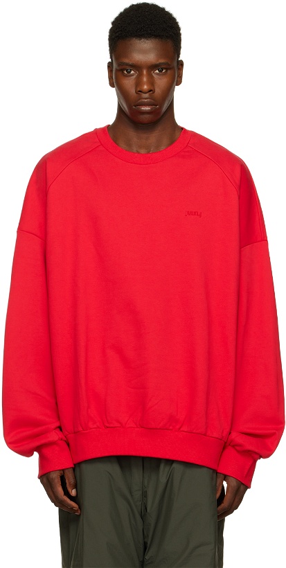 Photo: Juun.J Red Graphic Overfit Sweatshirt