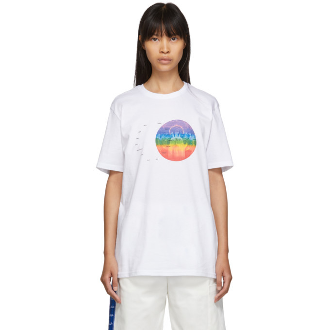 Photo: Anton Belinskiy White Aura T-Shirt