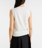 Oscar de la Renta Virgin wool sweater vest