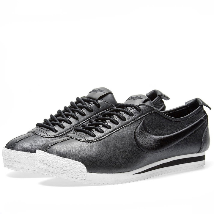 Photo: Nike W Cortez '72 SI