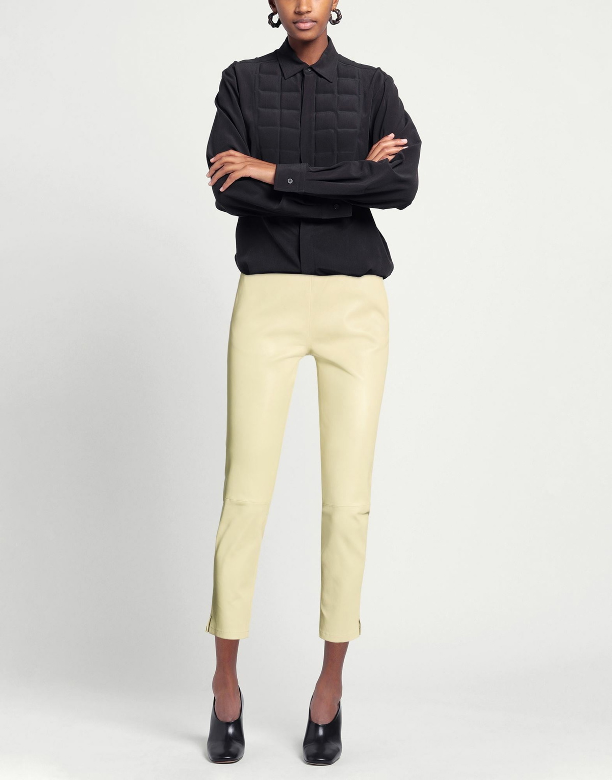 Arma Womens Pants in Sage green