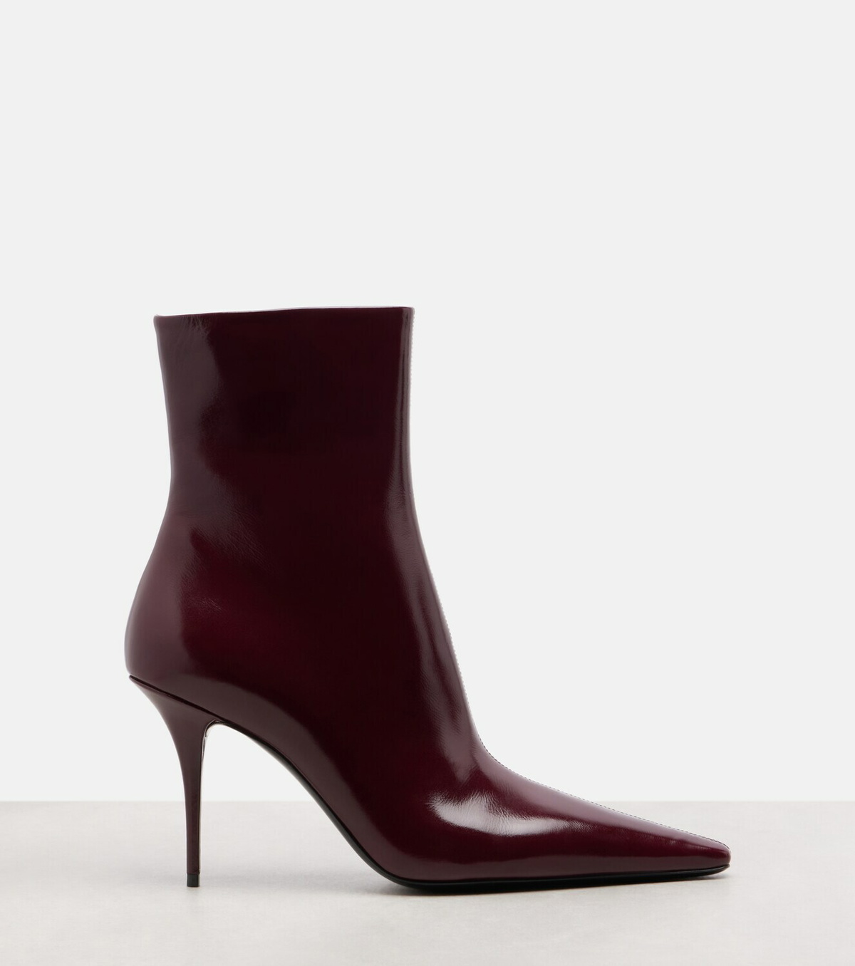 Saint Laurent Ashley 90 leather ankle boots